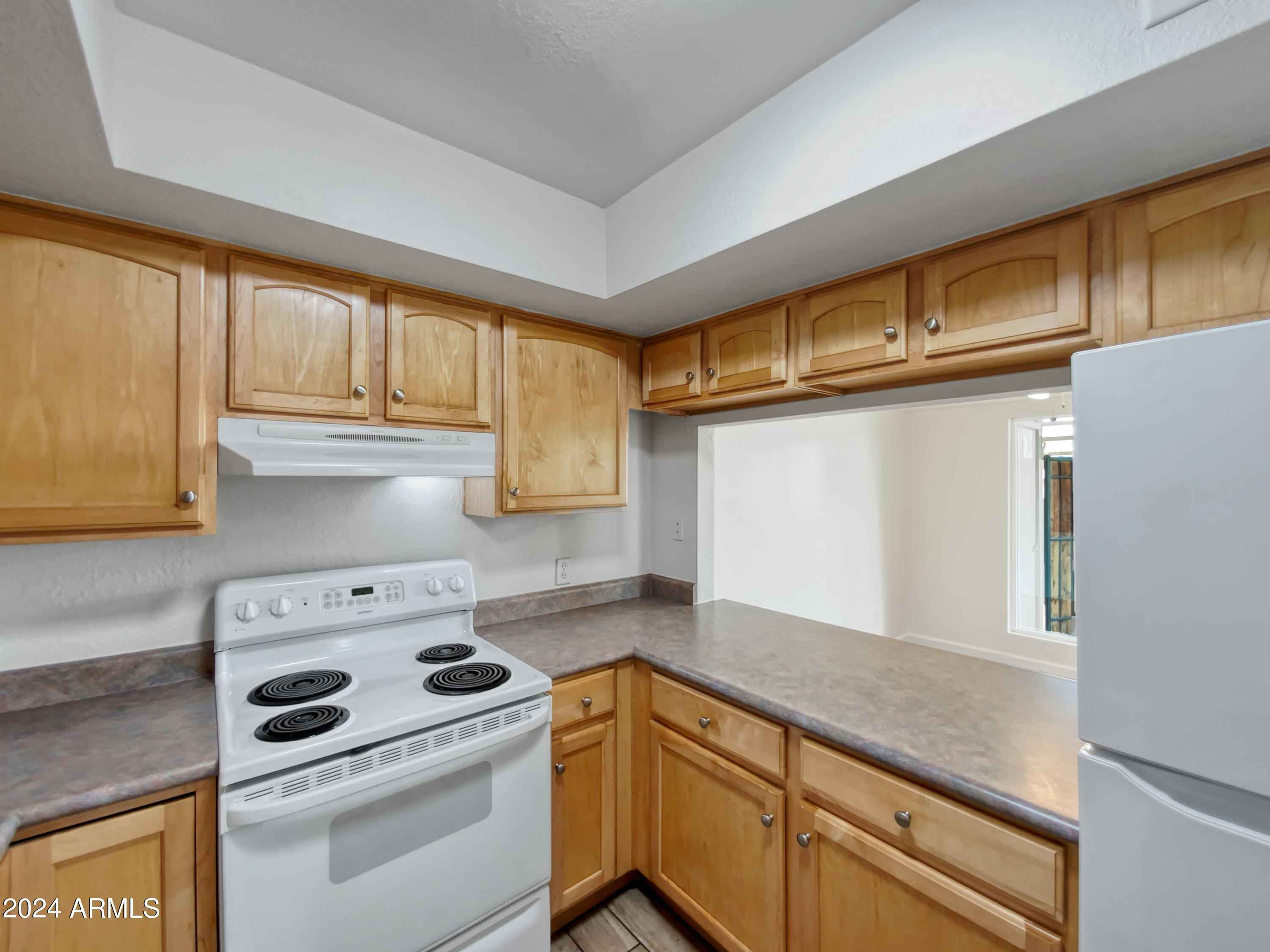 202 East Ruth Avenue, Unit 8 Phoenix, AZ 85020 - Photo 8 of 17 listing_7
