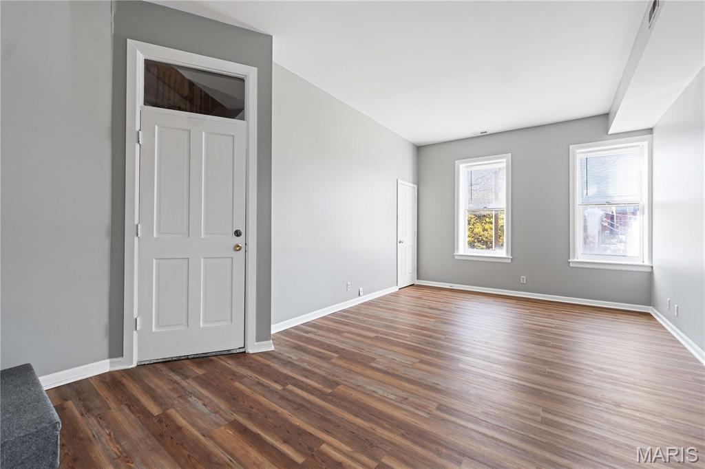 1916 Menard Street St. Louis, MO 63104 - Photo 11 of 28