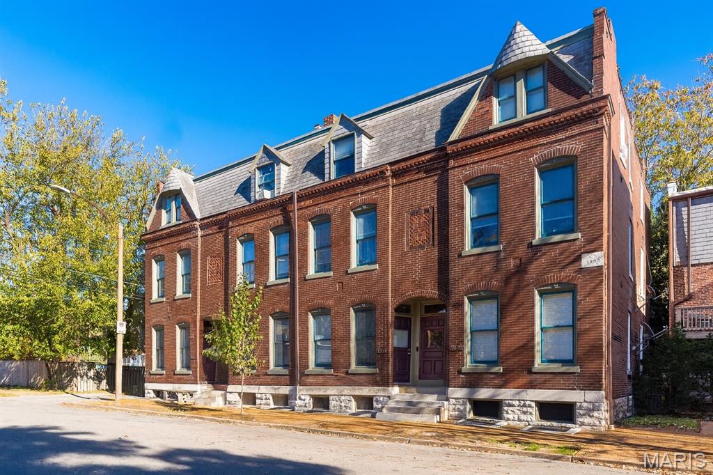 1916 Menard Street St. Louis, MO 63104 - Photo 4 of 28