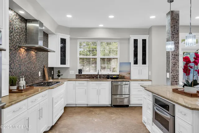 $1,050,000 | 39 Cypress Lane, West Creek, NJ 08092