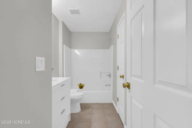 $1,050,000 | 39 Cypress Lane, West Creek, NJ 08092