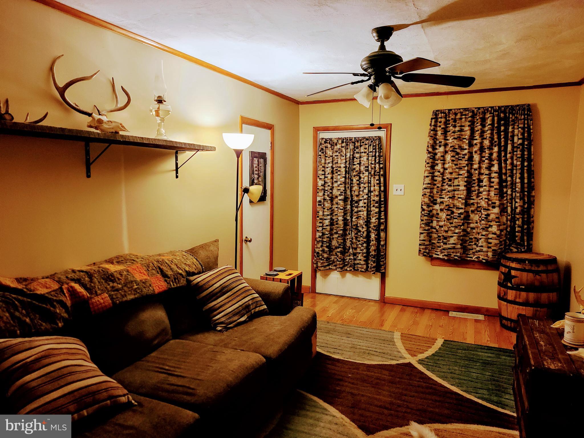 934 Fern Avenue Reading, PA 19607 - Photo 5 of 11