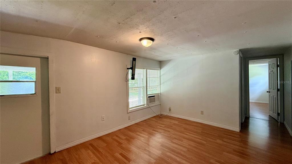5068 Santos Road Kissimmee, FL 34746 - Photo 4 of 22