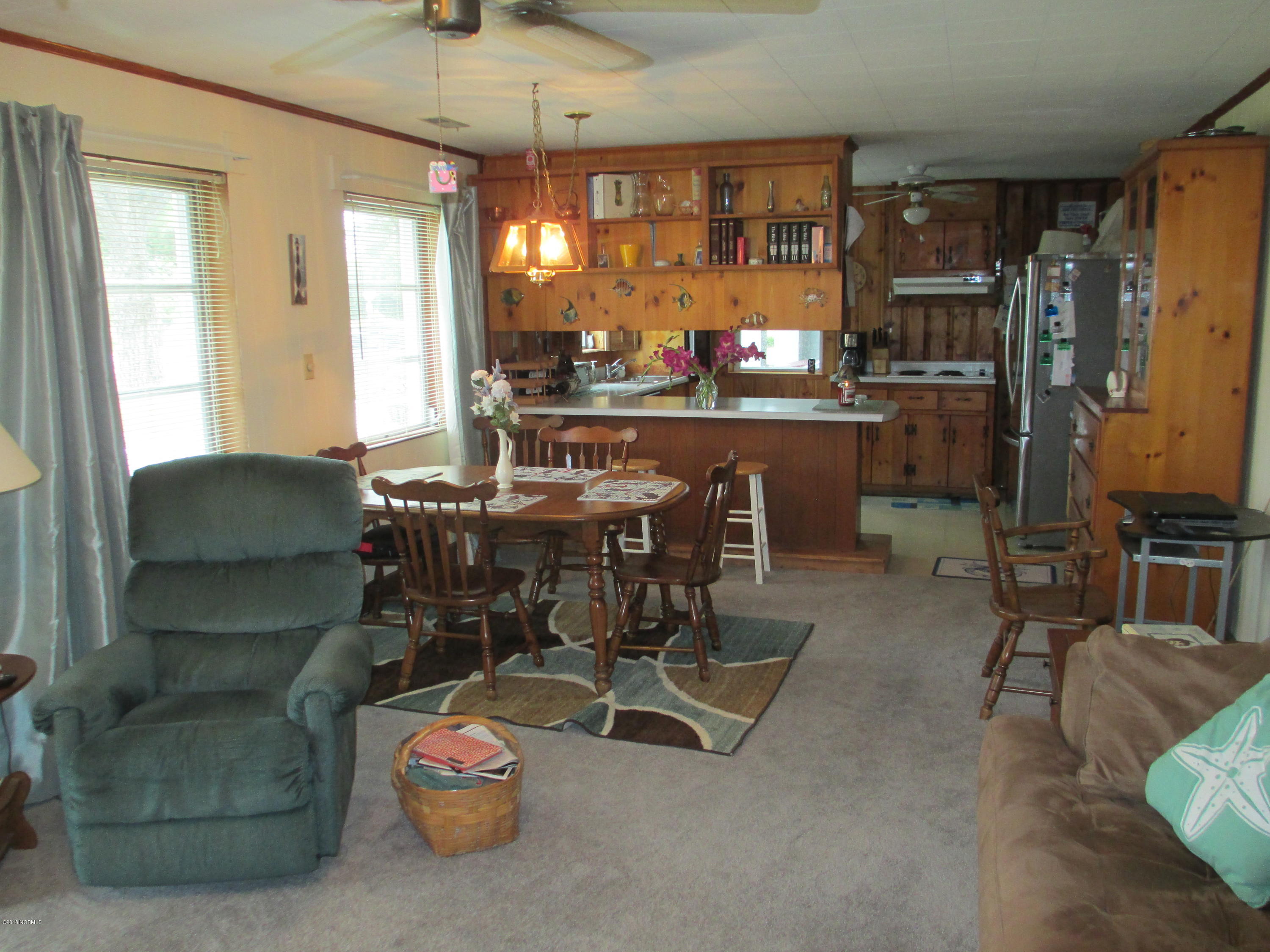 280 Goose Pond Road Marshallberg, NC 28553 - Photo 15 of 25 Living Areas