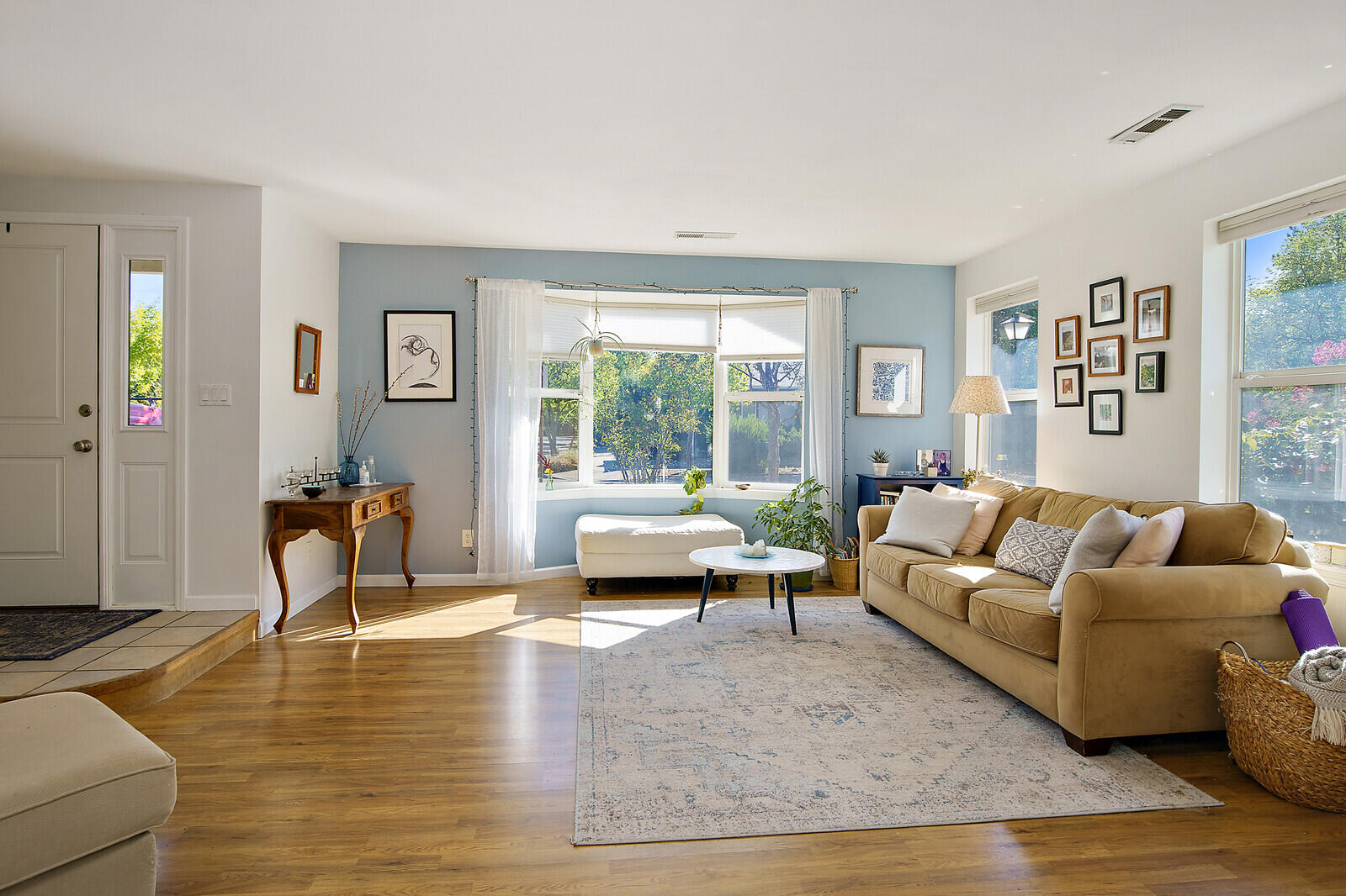 1399 Mill Pond Road Ashland, OR 97520 - Photo 5 of 28 a living room with furniture and a large window