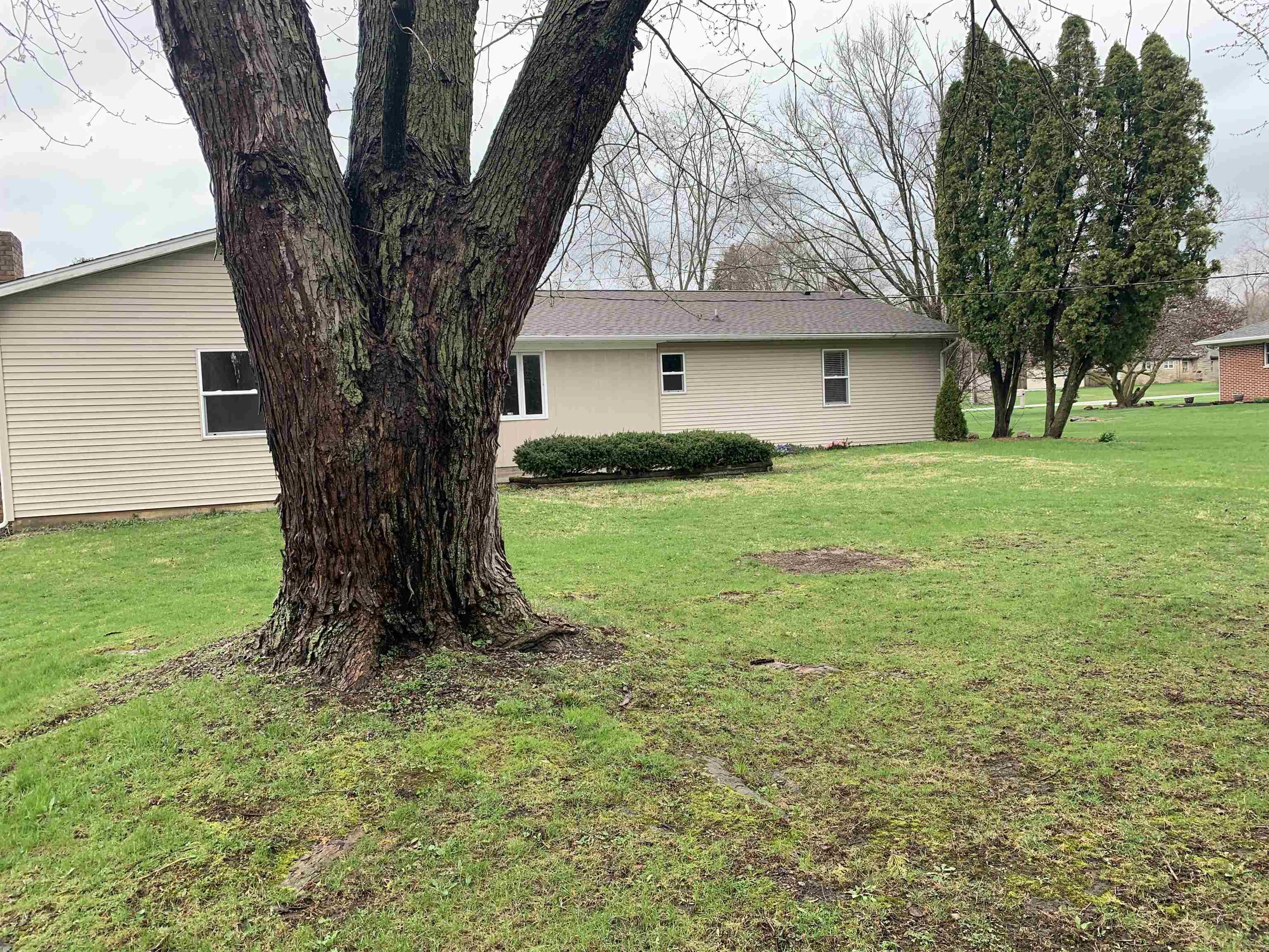 6317 East Hills Road Fort Wayne, IN 46804 - Photo 13 of 14 Gallery Image 13