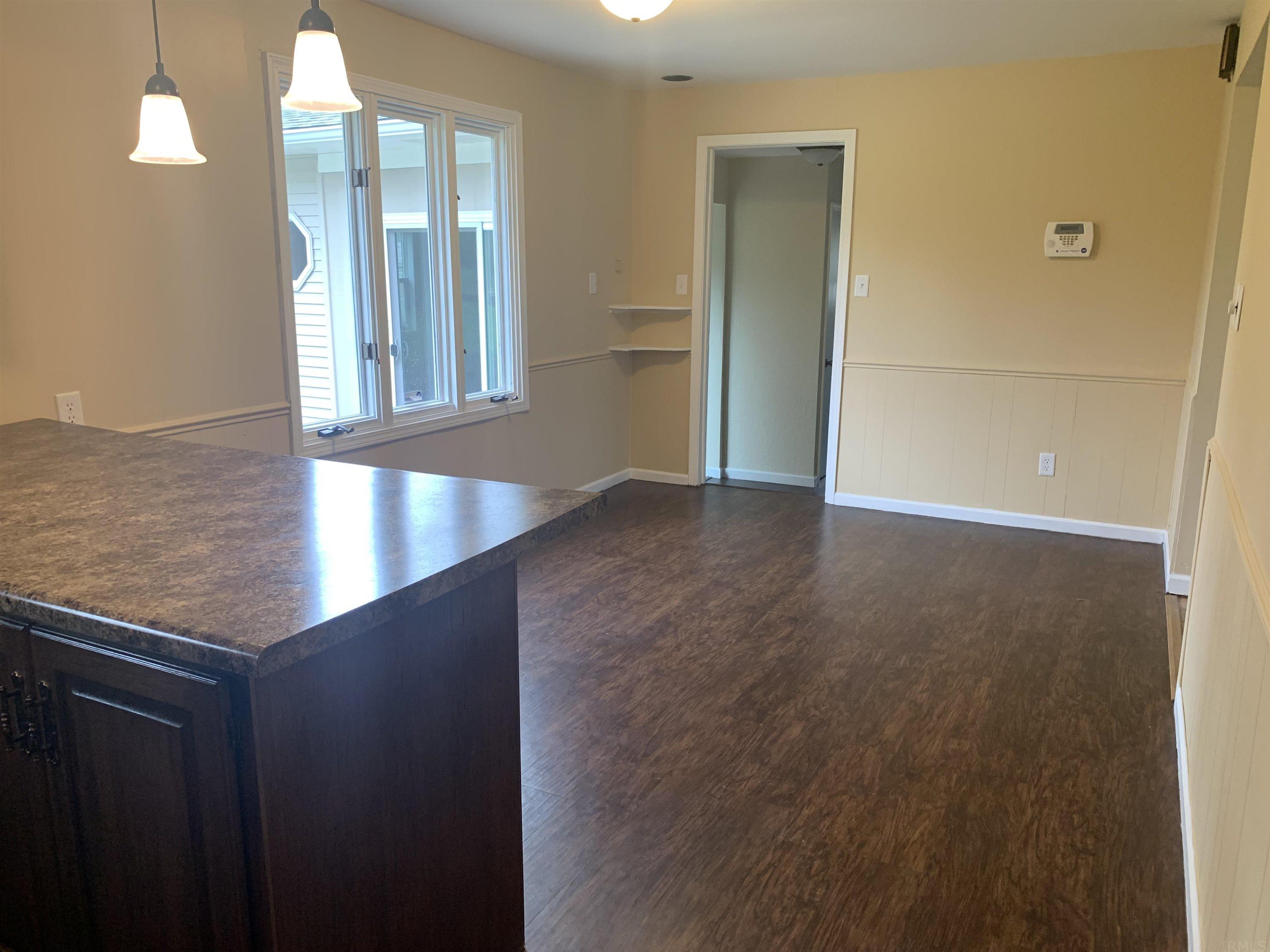 6317 East Hills Road Fort Wayne, IN 46804 - Photo 8 of 14 Gallery Image 8