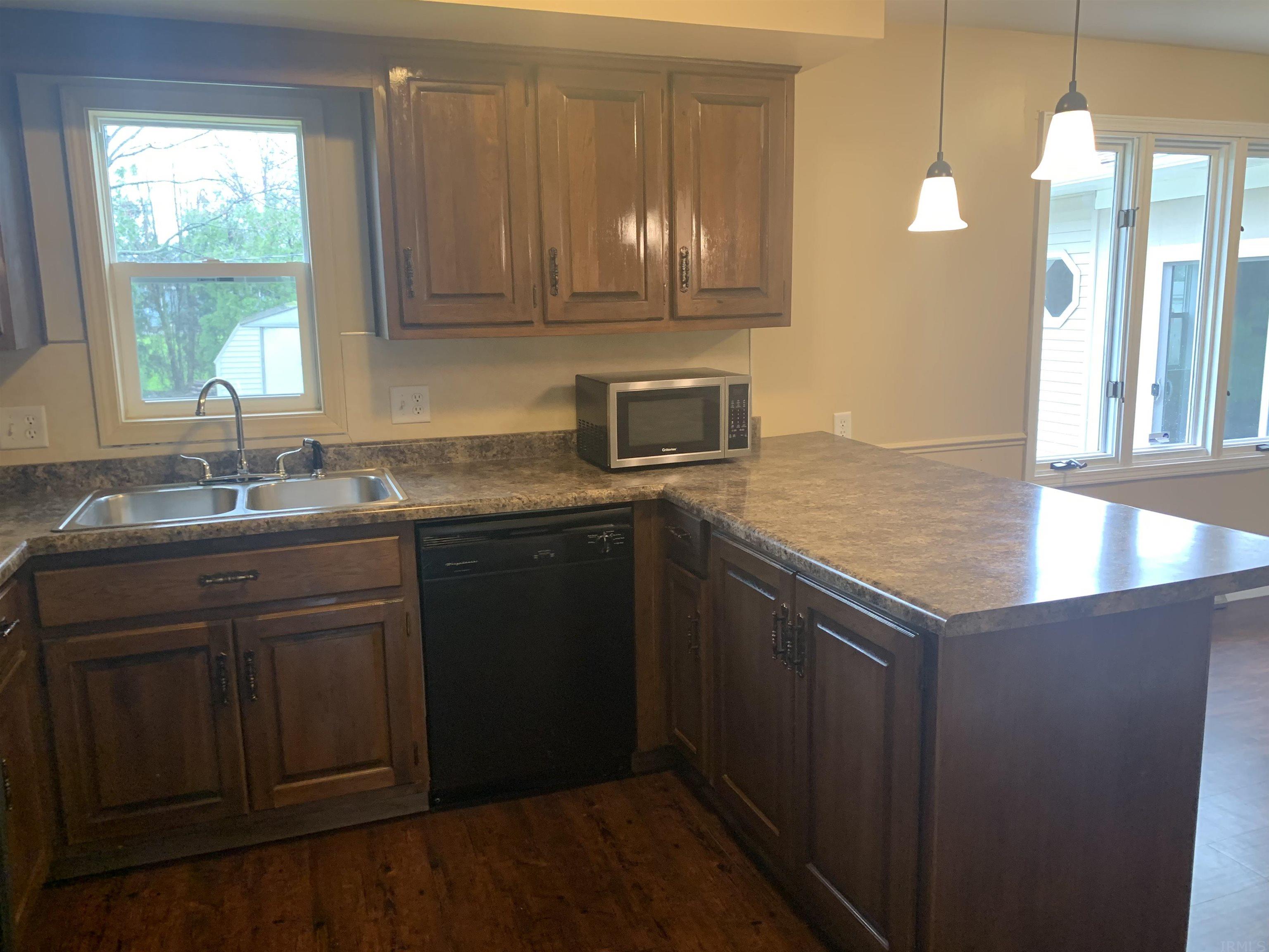 6317 East Hills Road Fort Wayne, IN 46804 - Photo 9 of 14 Gallery Image 9