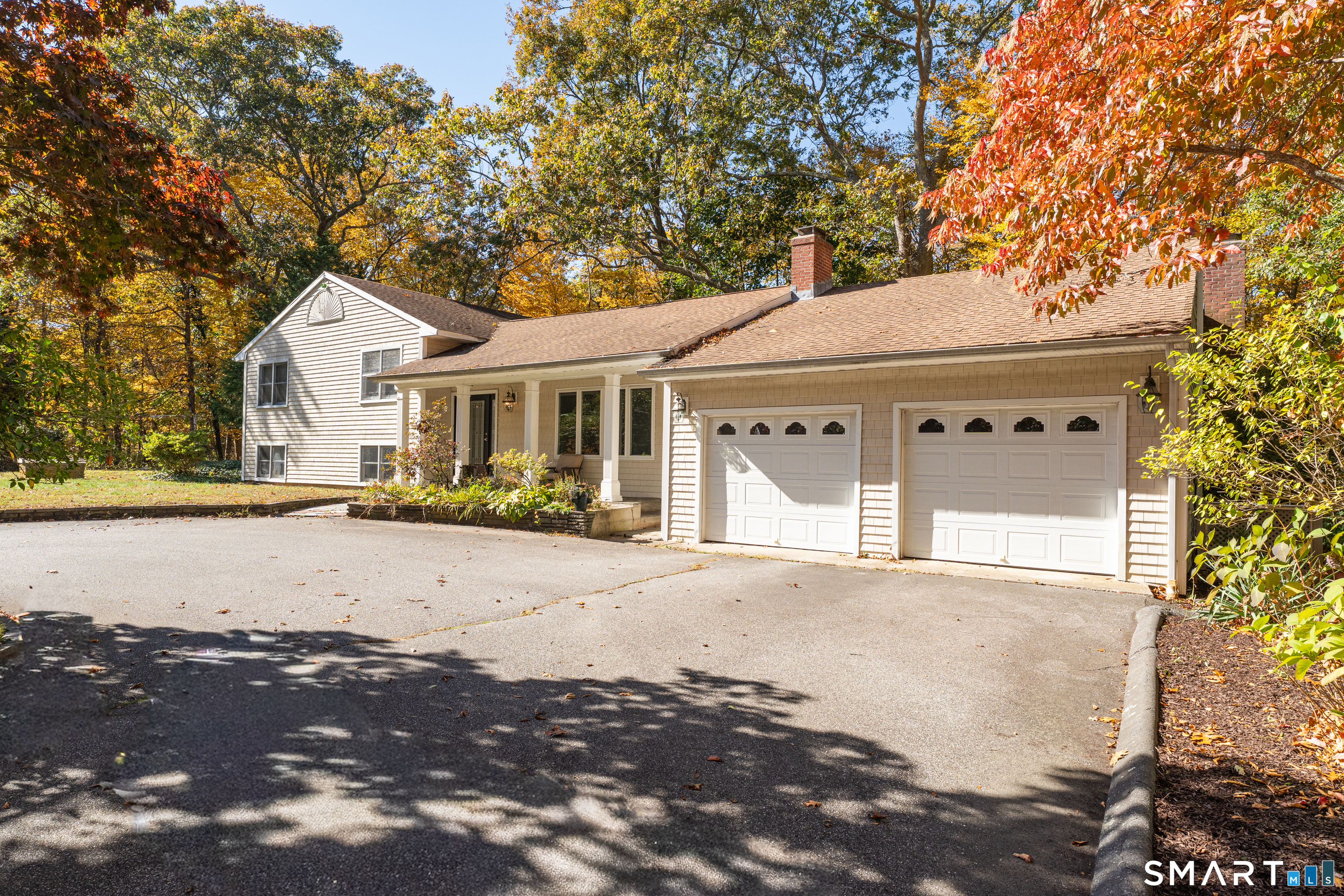 40 Hull Road Madison, CT 06443 - Photo 2 of 40