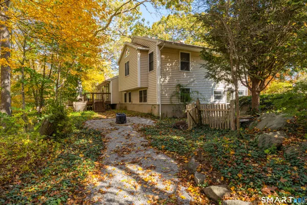 $825,000 | 40 Hull Road, Madison, CT 06443