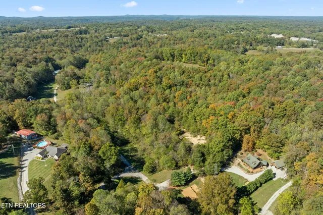 $84,999 | Cave Valley Road, Byrdstown, TN 38549