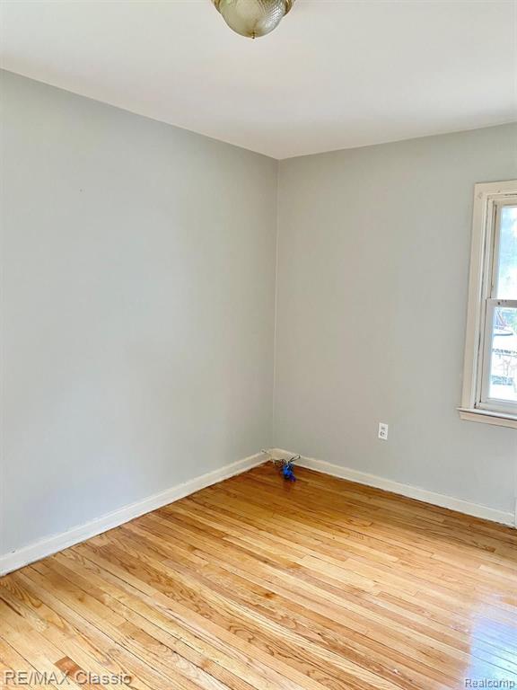 21313 Inkster Road Farmington Hills, MI 48336 - Photo 6 of 19
