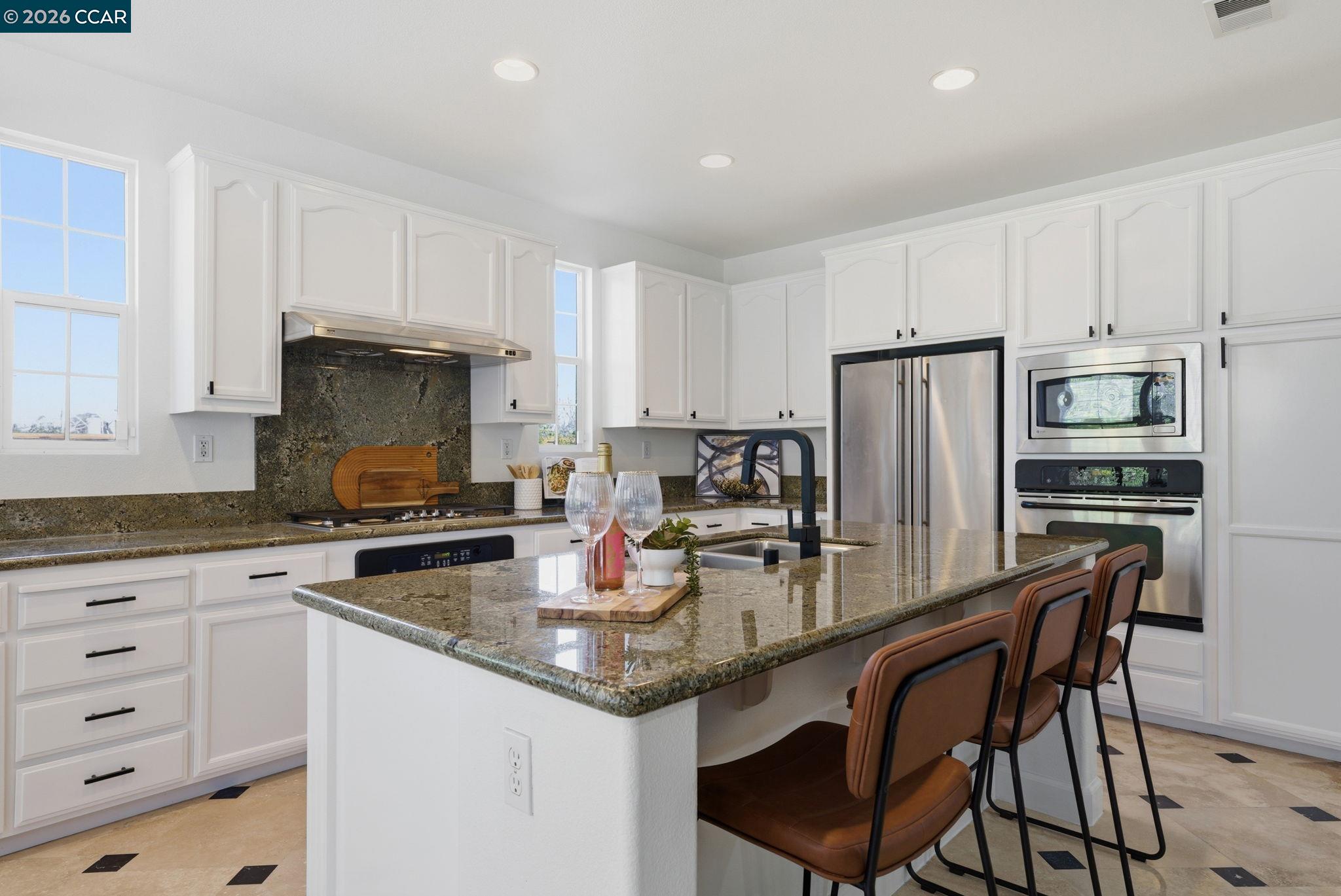 5324 Swainsons Court Concord, CA 94521 - Photo 15 of 59