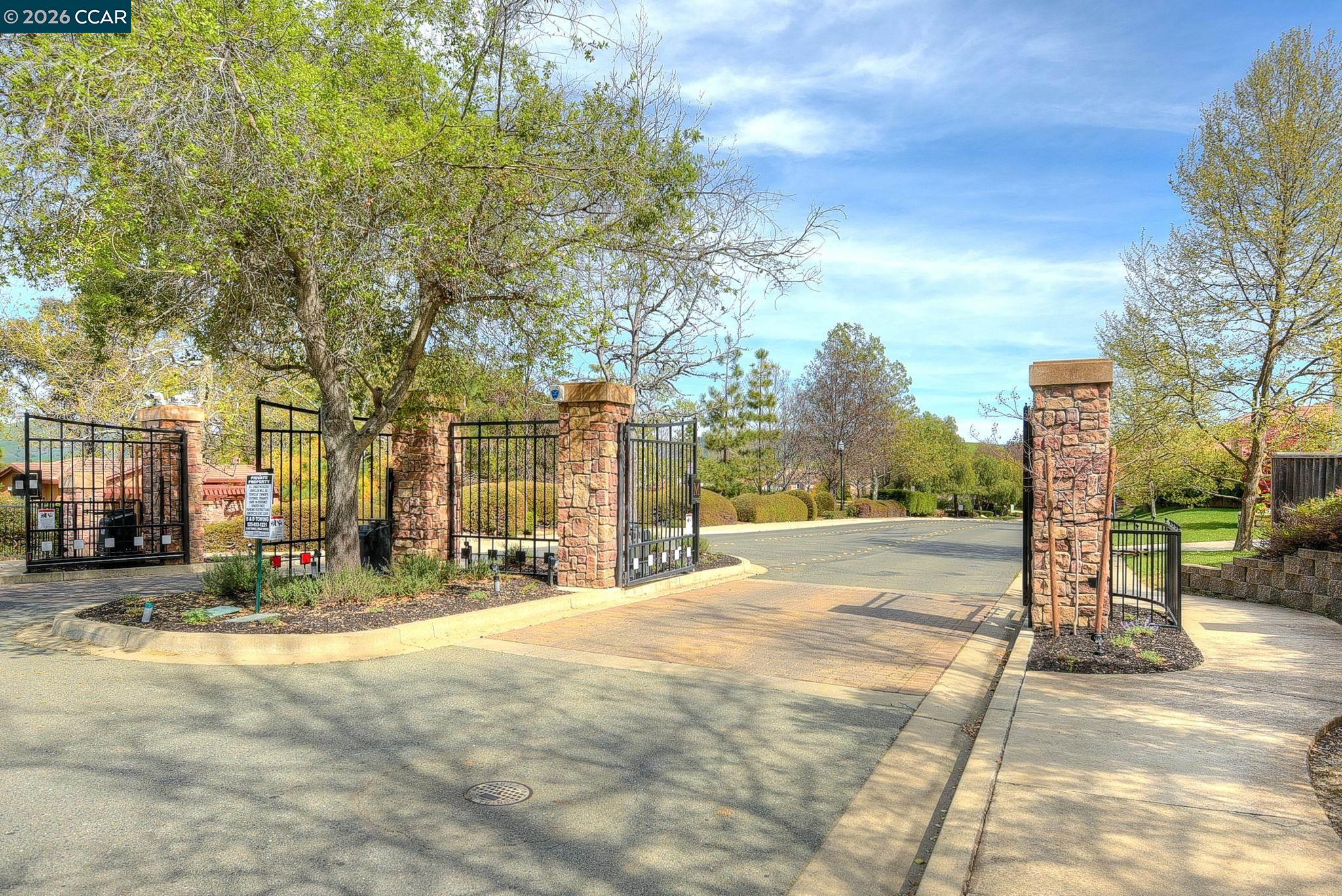 5324 Swainsons Court Concord, CA 94521 - Photo 2 of 59