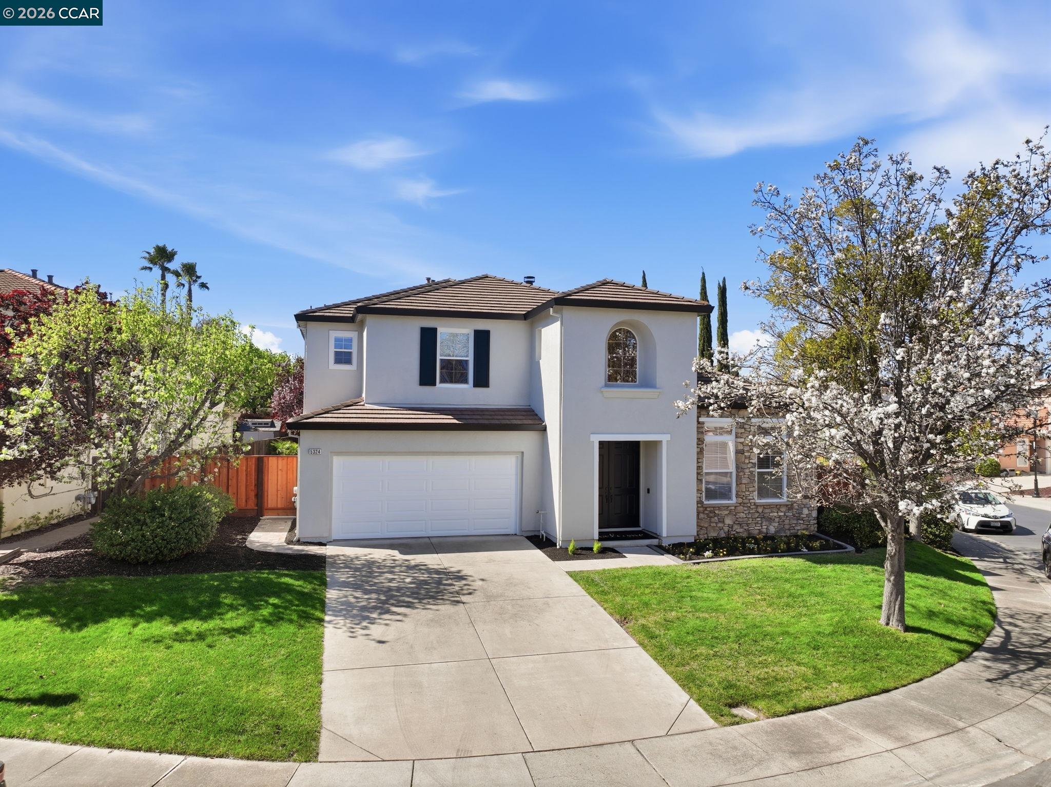 5324 Swainsons Court Concord, CA 94521 - Photo 3 of 59