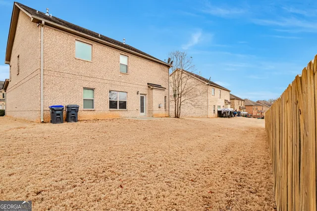 $2,400 | 505 Sea Dunes Court, Loganville, GA 30052