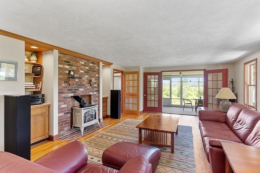 202 Still River Road Bolton, MA 01740 - Photo 17 of 42 Gallery Image 17