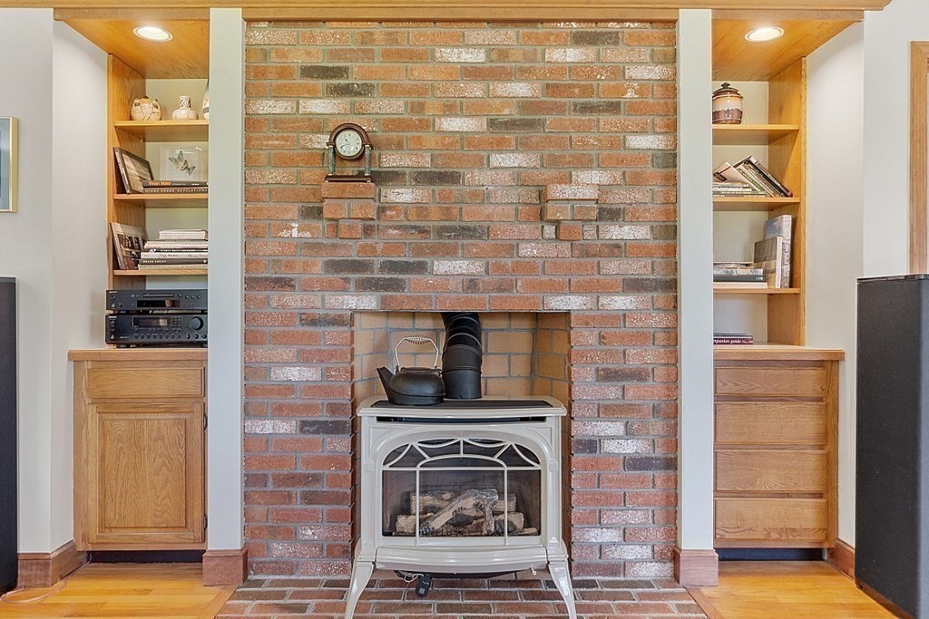 202 Still River Road Bolton, MA 01740 - Photo 20 of 42 Gallery Image 20