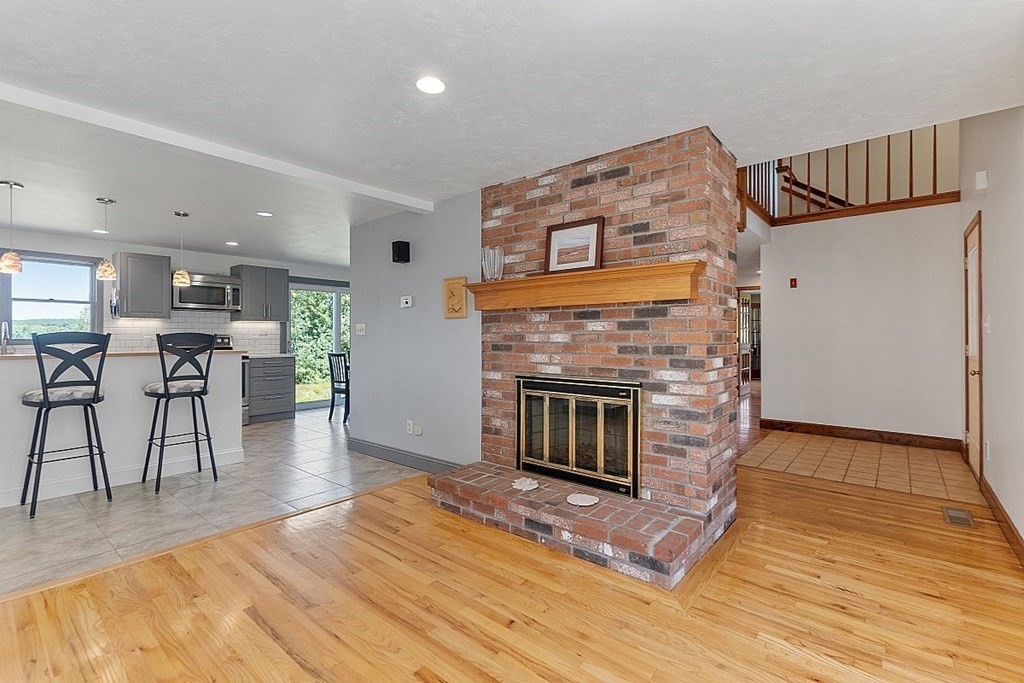 202 Still River Road Bolton, MA 01740 - Photo 10 of 42 Gallery Image 10