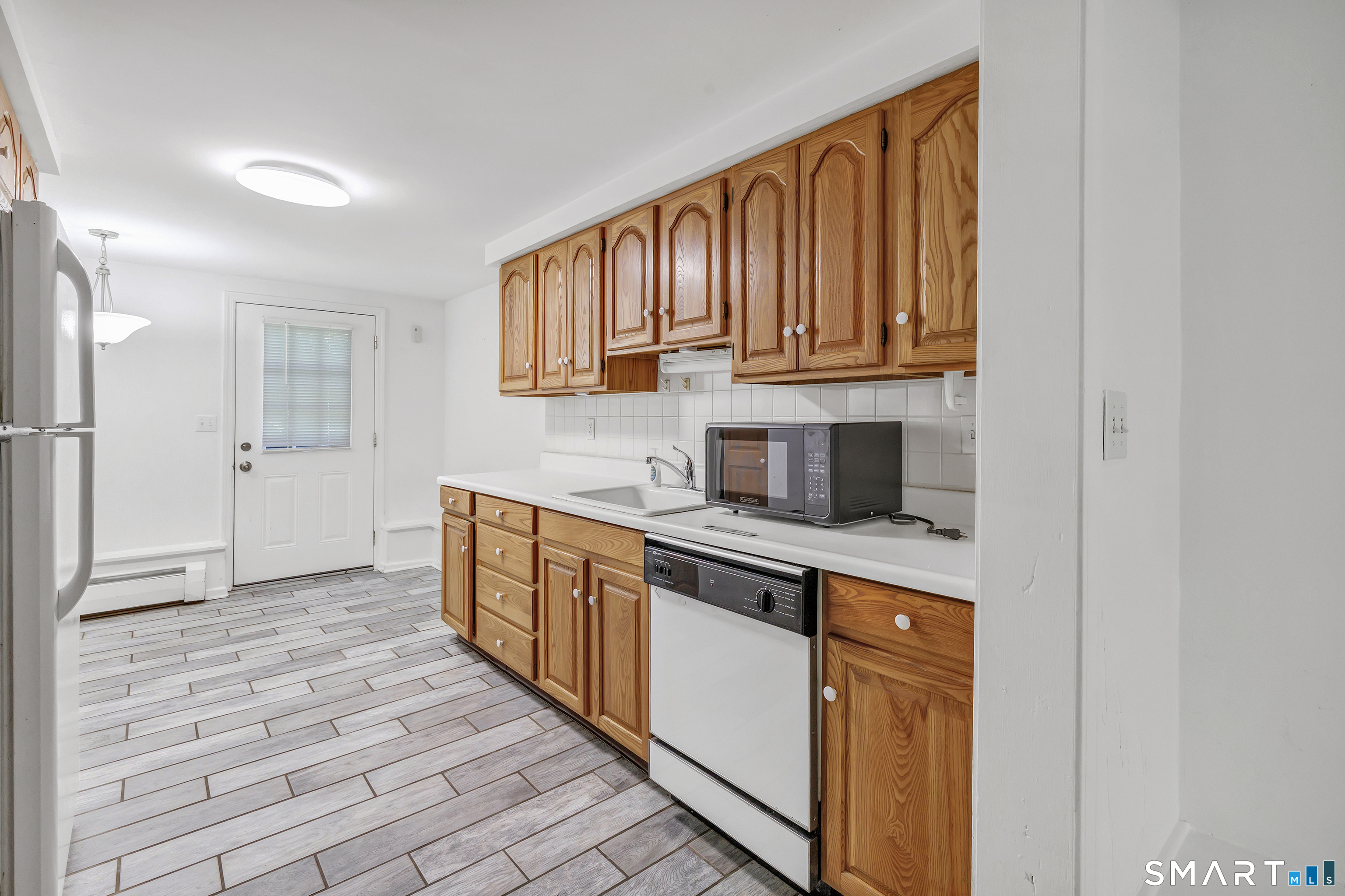 69 Forest Road Monroe, CT 06468 - Photo 34 of 39