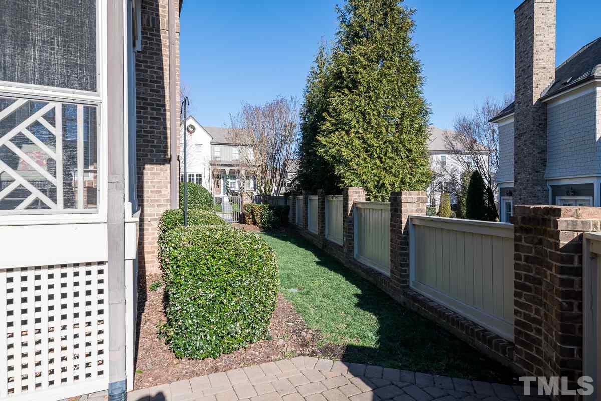 540 Guilford Circle Raleigh, NC 27608 - Photo 24 of 25 a view of a back yard