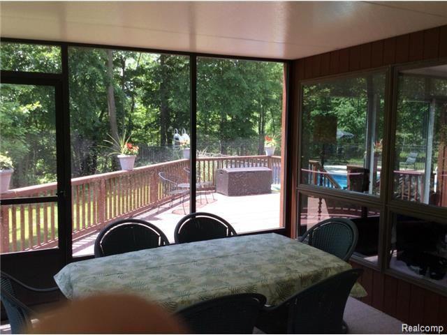 53289 Baker Road New Baltimore, MI 48047 - Photo 36 of 42 36.jpg