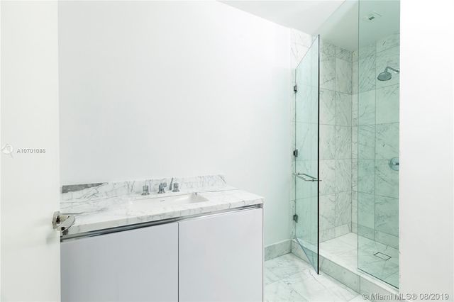 $3,400,000 | 16901 Collins Avenue, Unit 2801, Sunny Isles Beach, FL 33160