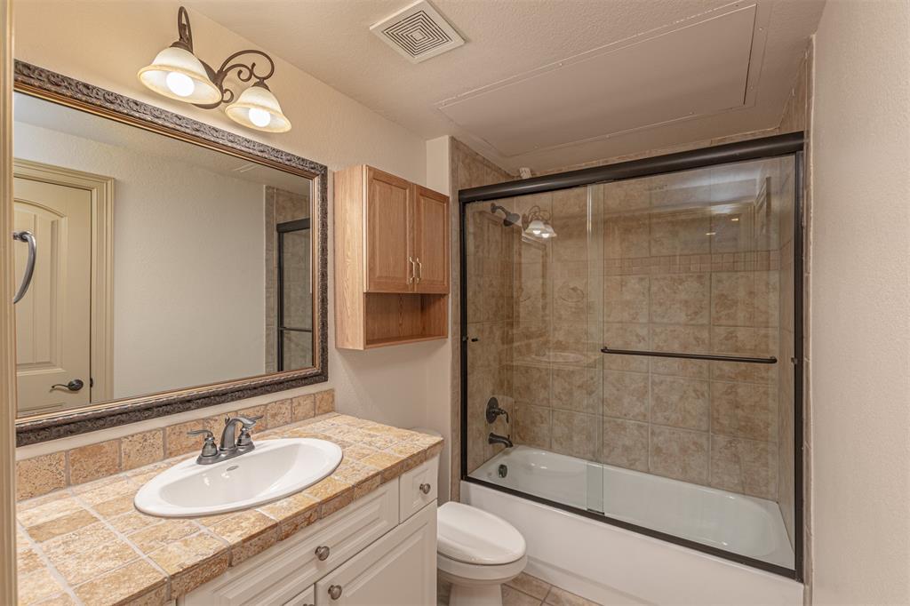 1871 Signal Ridge Place Rockwall, TX 75032 - Photo 11 of 26