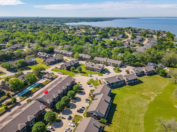 $315,000 | 1871 Signal Ridge Place, Rockwall, TX 75032