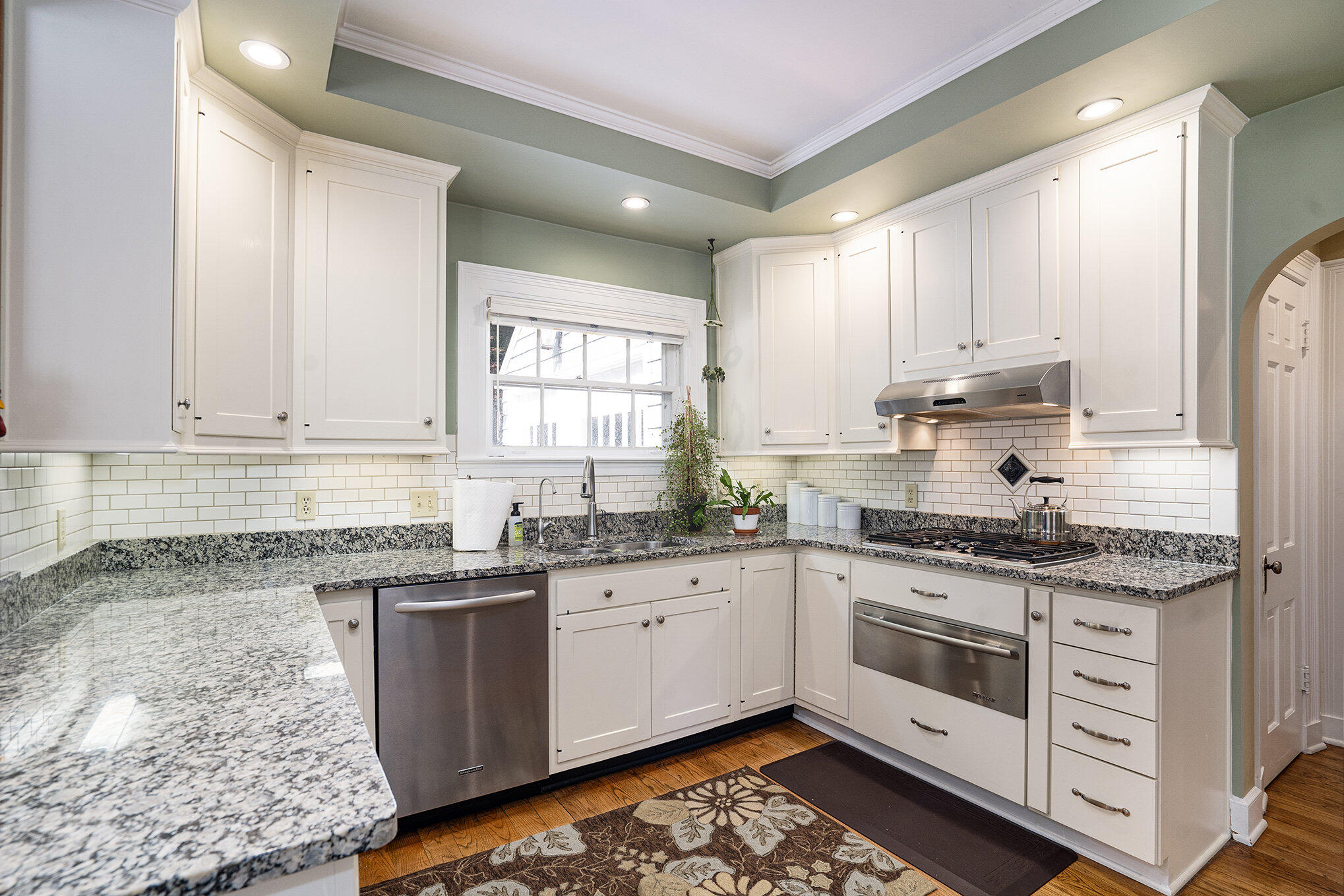 1425 Low Road Kalamazoo, MI 49008 - Photo 15 of 82 017_jbs09460_12.46.47_pm