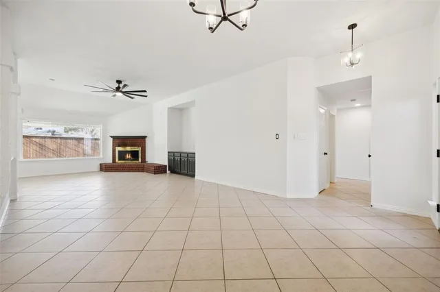 $360,000 | 1016 Grand Central Parkway, Saginaw, TX 76131