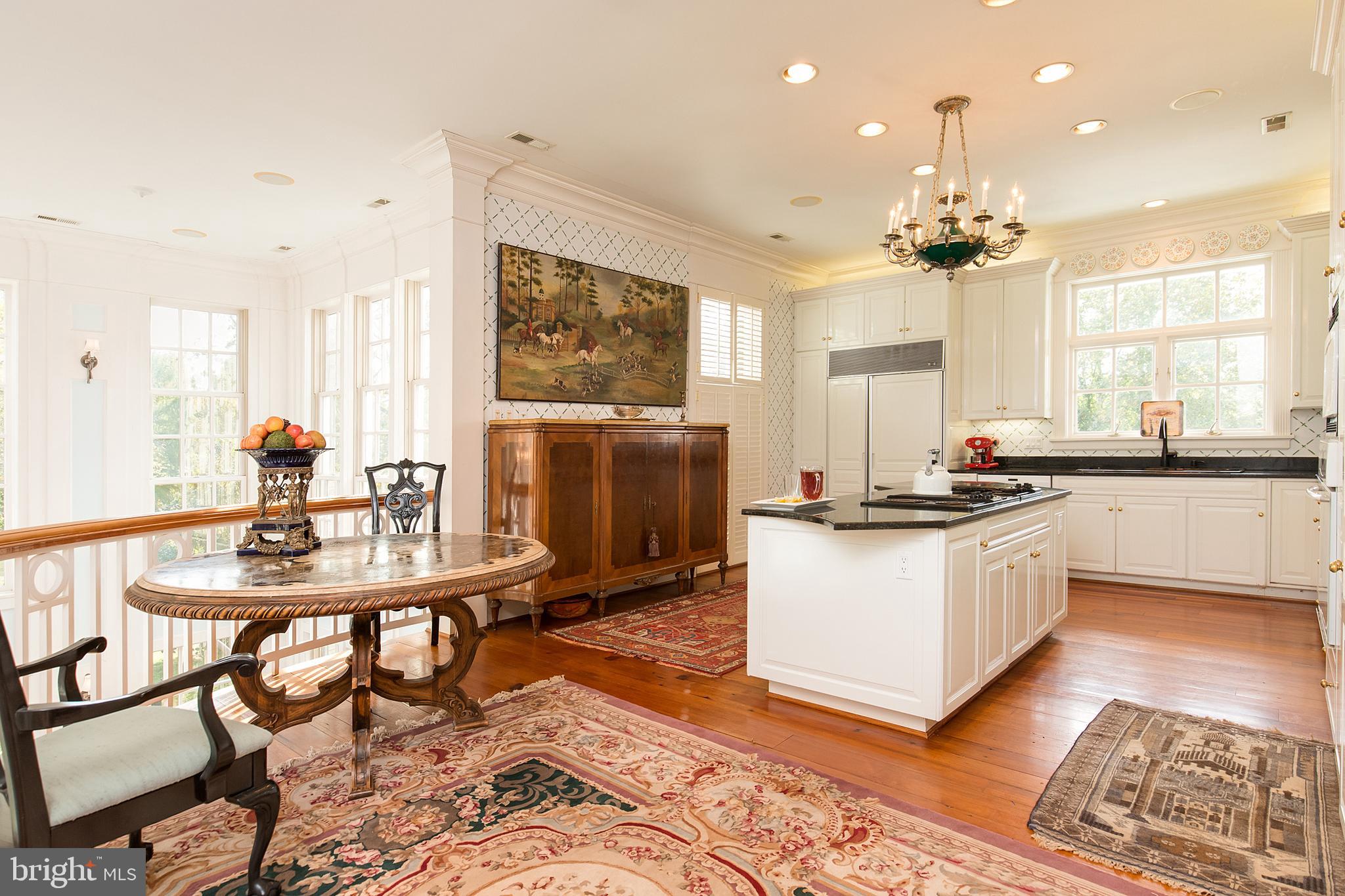 575 Lee Road Crozier, VA 23039 - Photo 24 of 45 Chef's kitchen with breakfast area