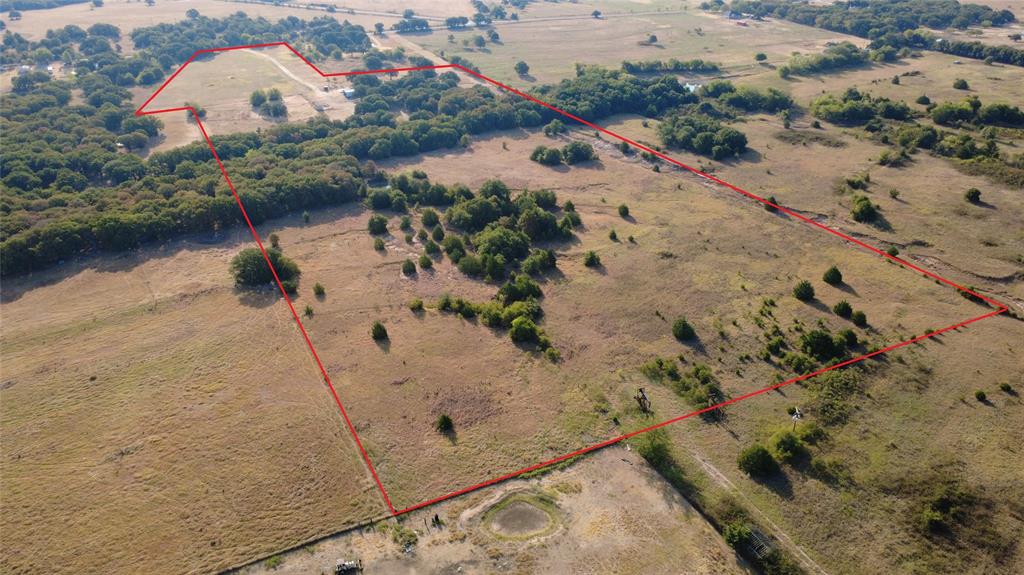 249 Hildreth Pool Road Bowie, TX 76230 - Photo 5 of 21 Gallery Image 5