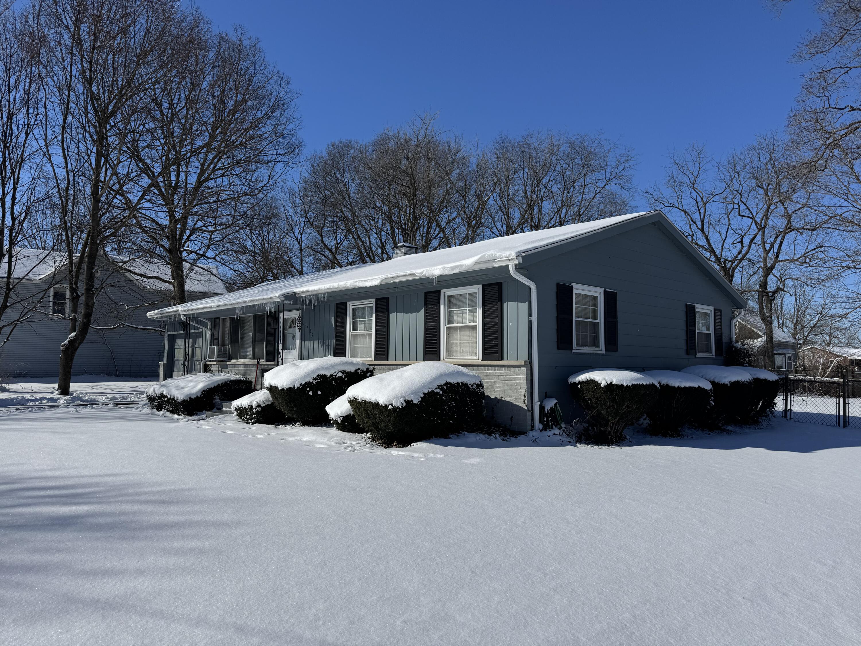 1753 Delaware Avenue Springfield, OH 45506 - Photo 3 of 15