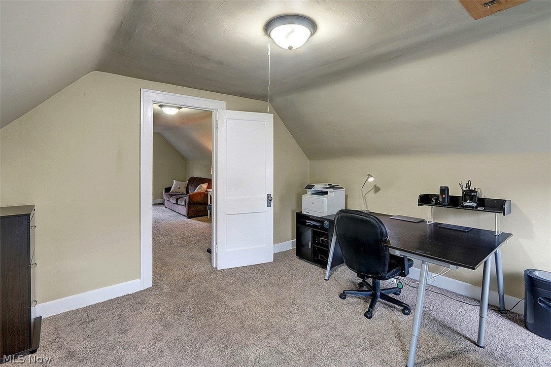 3041 Yorkshire Road Cleveland, OH 44118 - Photo 22 of 25 This room on the the third floor could be a fourth bedroom or use as an office, as shown here.