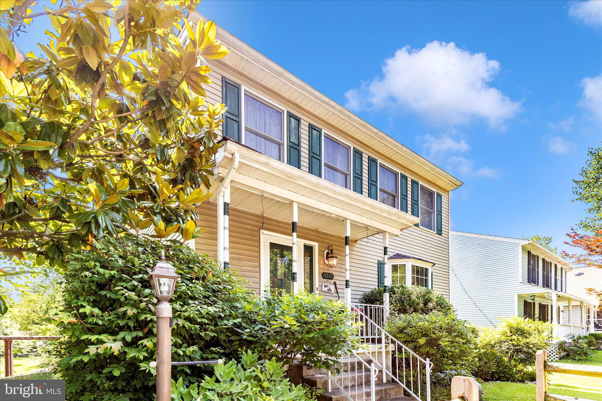 1111 Cummings Avenue Baltimore, MD 21228 - Photo 3 of 48 front view of a building