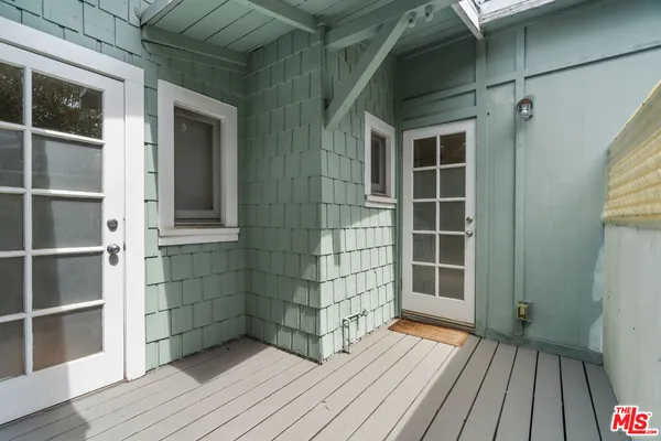 $5,995 | 648 Palms Boulevard, Venice, CA 90291