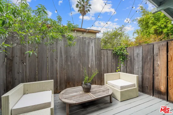 $5,995 | 648 Palms Boulevard, Venice, CA 90291