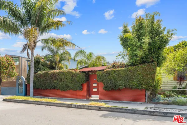 $5,995 | 648 Palms Boulevard, Venice, CA 90291