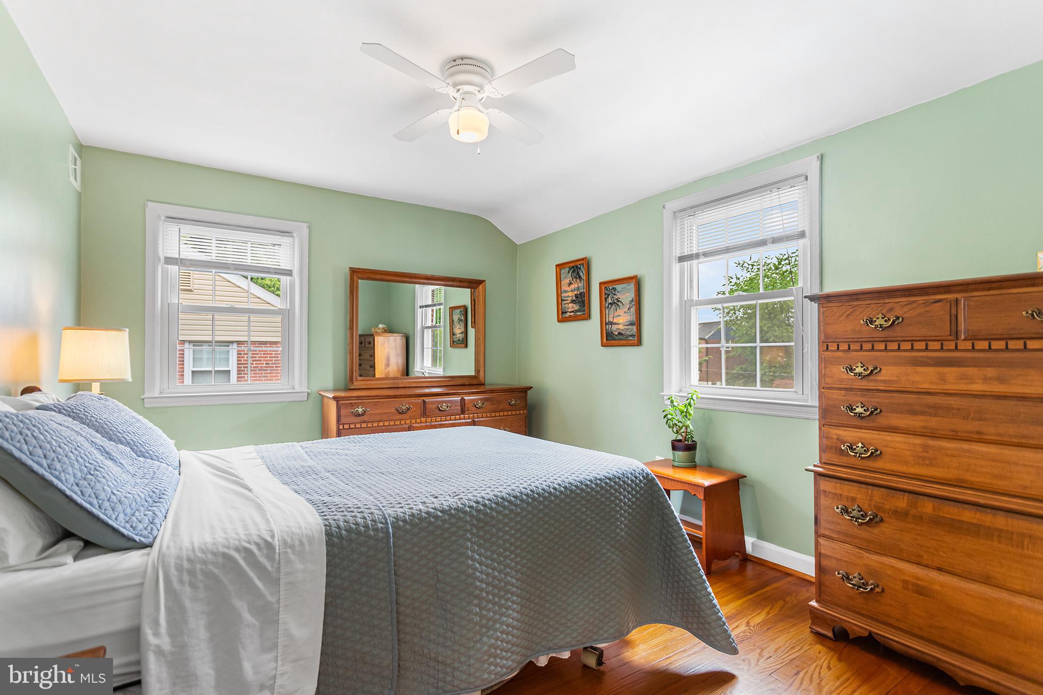 321 Holt Lane Springfield, PA 19064 - Photo 15 of 25