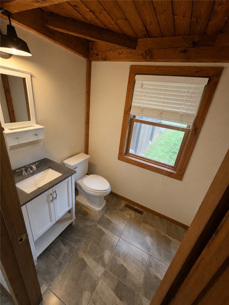 115 Jackson Schoolhouse Road Glocester, RI 02814 - Photo 3 of 12