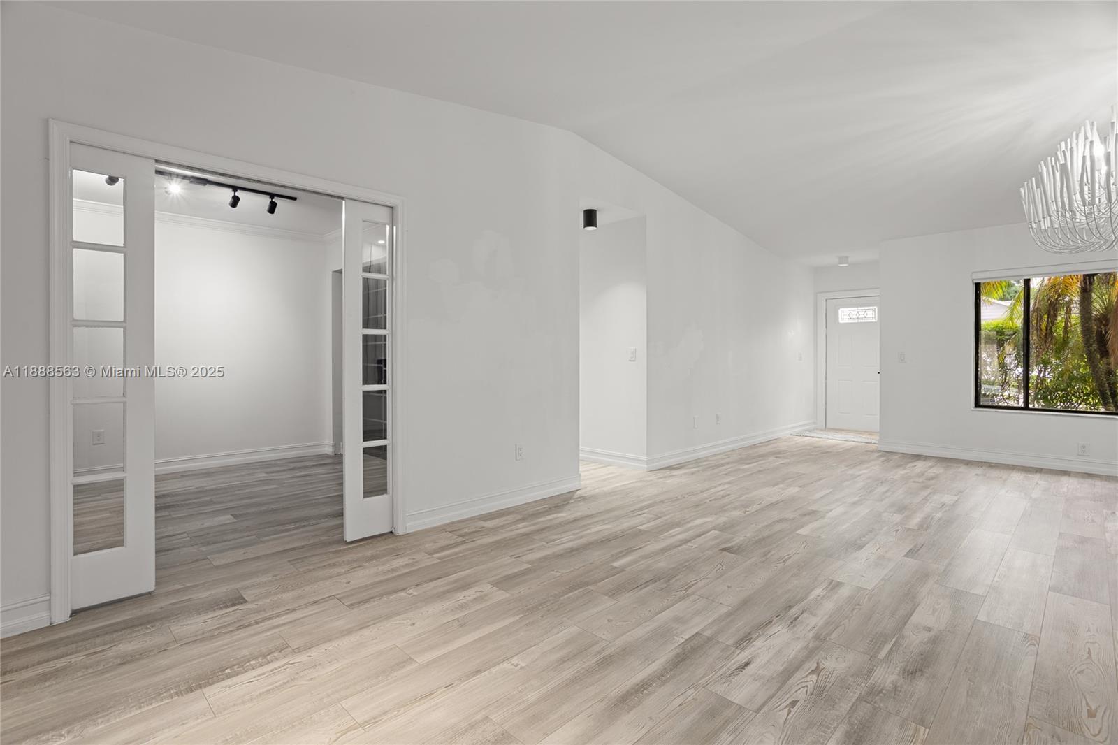 20847 Sugarloaf Lane Boca Raton, FL 33428 - Photo 7 of 45