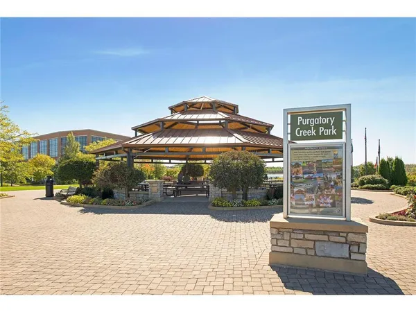 $230,000 | 13560 Technology Dr., Unit 1206, Eden Prairie, MN 55344