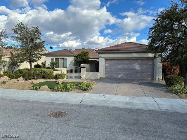 $2,000 | 1896 Hovenweep Street, Henderson, NV 89052