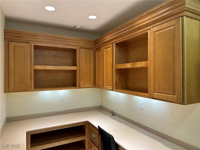 $2,000 | 1896 Hovenweep Street, Henderson, NV 89052