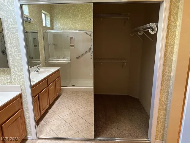 $2,000 | 1896 Hovenweep Street, Henderson, NV 89052