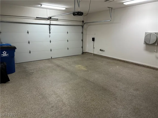 $2,000 | 1896 Hovenweep Street, Henderson, NV 89052