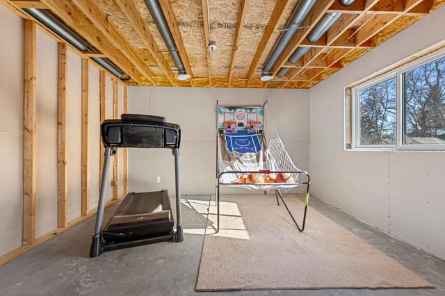 $299,900 | 207 Whitetail Lane, Kenyon, MN 55946