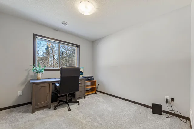 $299,900 | 207 Whitetail Lane, Kenyon, MN 55946