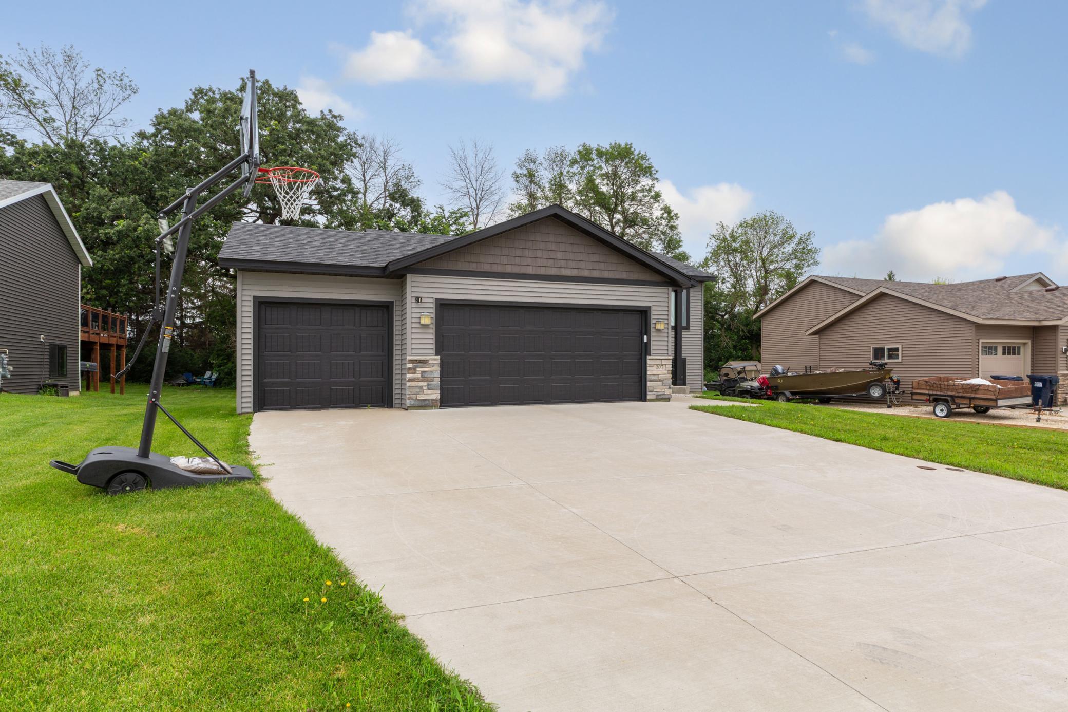 207 Whitetail Lane Kenyon, MN 55946 - Photo 32 of 50